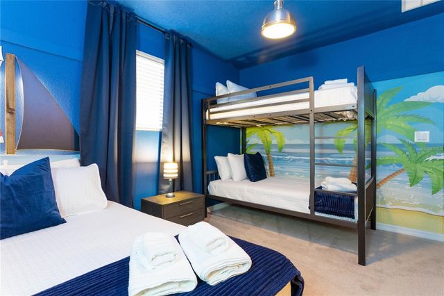 7256 OAKMOSS LOOP, Davenport, FL 33837