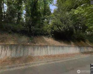 13300 Renton Avenue S, Renton, WA 98057