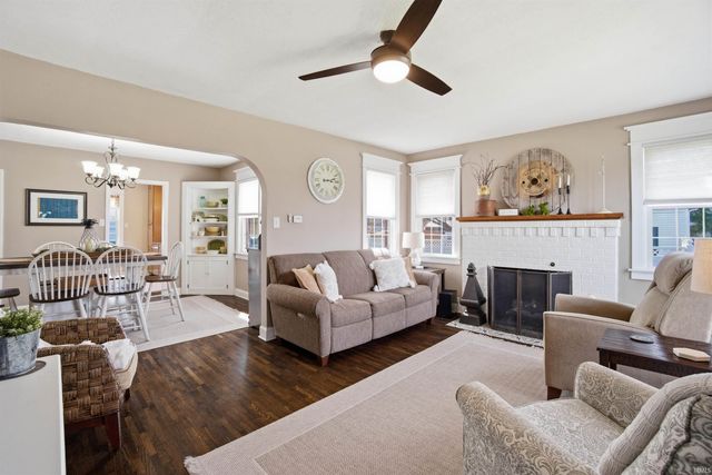 512 E Main Street, Gas City, IN 46933