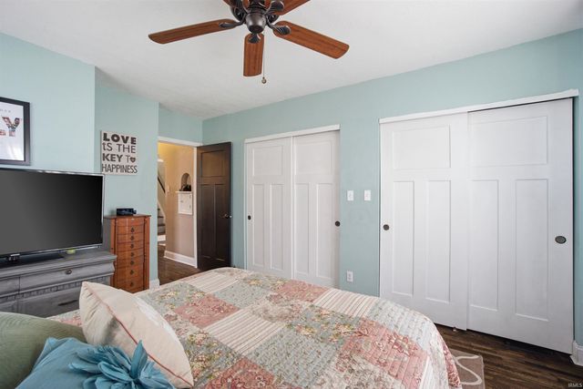 512 E Main Street, Gas City, IN 46933