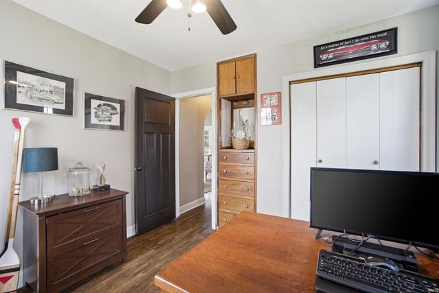 512 E Main Street, Gas City, IN 46933