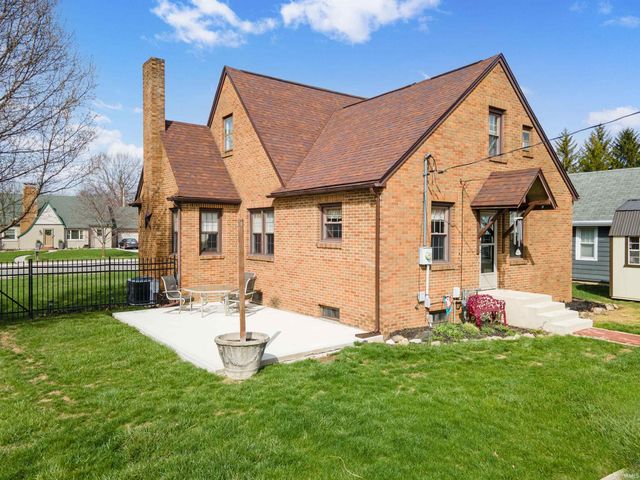 512 E Main Street, Gas City, IN 46933