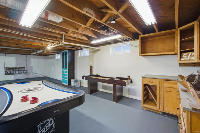 512 E Main Street, Gas City, IN 46933