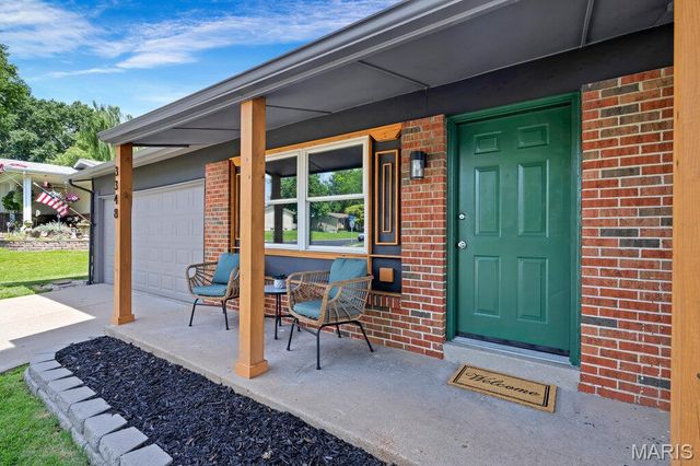 3348 Leverenz Drive, St Charles, MO 63301