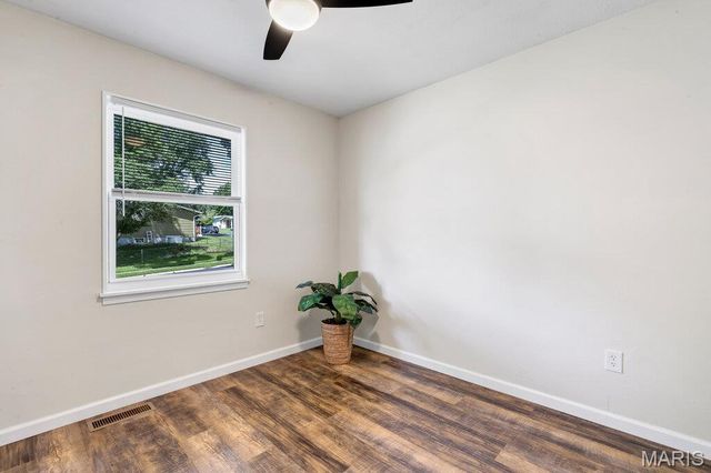 3348 Leverenz Drive, St Charles, MO 63301