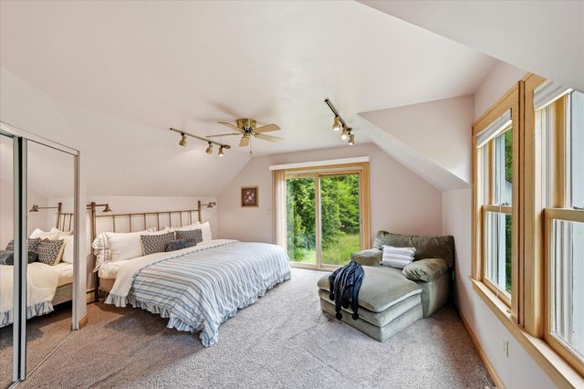 17701 Notre Dame Street NE, Columbus, MN 55025