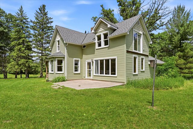 17701 Notre Dame Street NE, Columbus, MN 55025