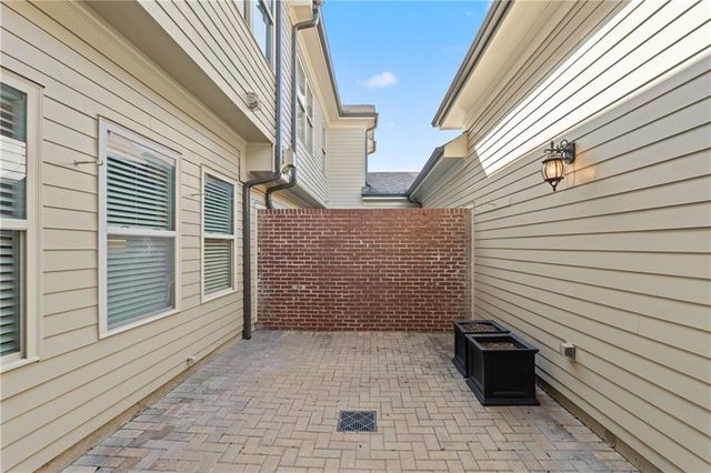 7535 Jamestown Drive, Alpharetta, GA 30005