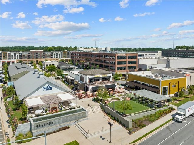 7535 Jamestown Drive, Alpharetta, GA 30005