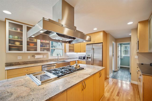 809 55th Street, West Des Moines, IA 50266