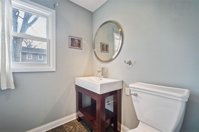 809 55th Street, West Des Moines, IA 50266