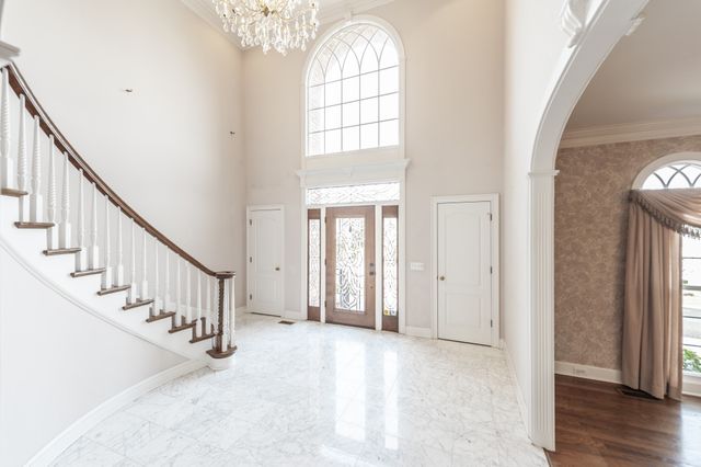 111 Governors Point Blvd, Hendersonville, TN 37075