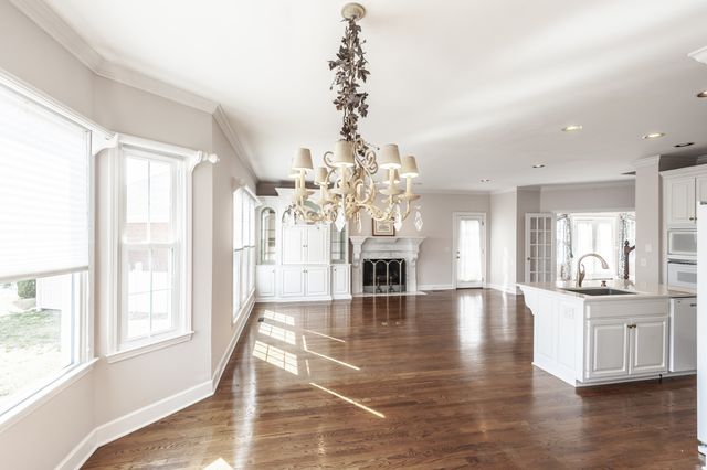 111 Governors Point Blvd, Hendersonville, TN 37075