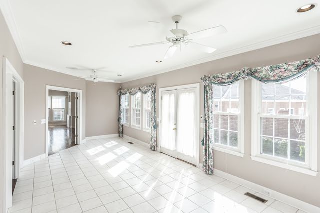111 Governors Point Blvd, Hendersonville, TN 37075