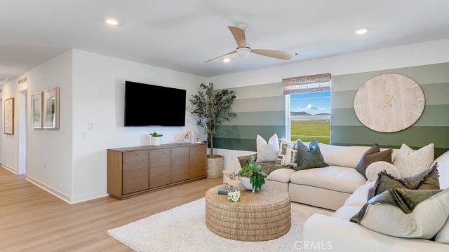 27152 Lullaby Lane, Menifee, CA 92586