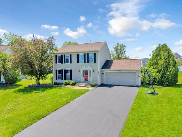 3217 Blue Spruce Drive, Macedon, NY 14502