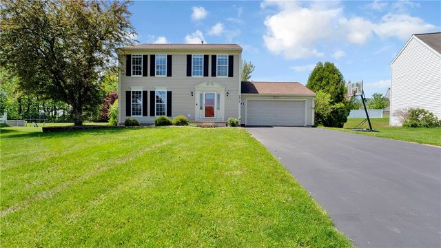 3217 Blue Spruce Drive, Macedon, NY 14502