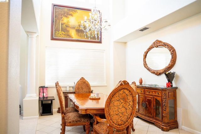 5230 E Henderson CT, Antioch, CA 94531