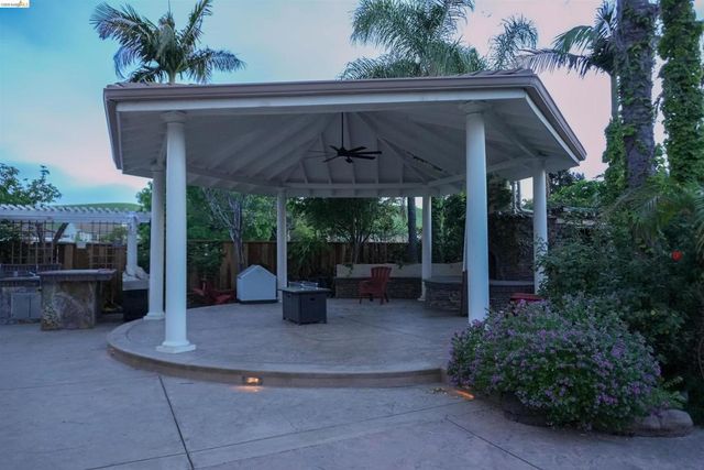 5230 E Henderson CT, Antioch, CA 94531