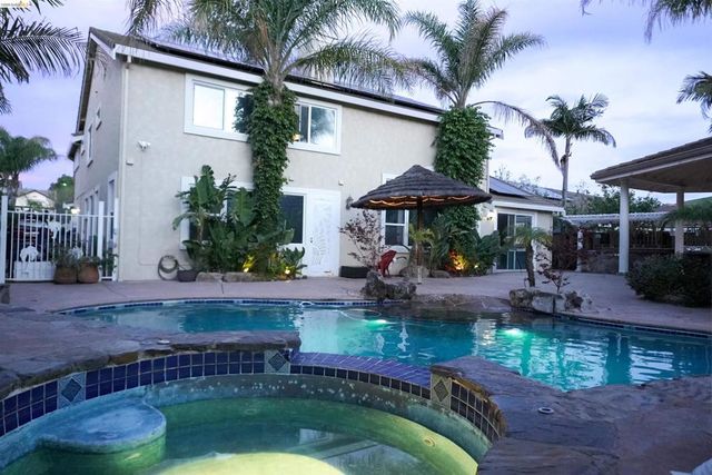 5230 E Henderson CT, Antioch, CA 94531