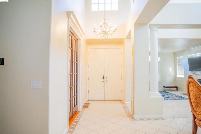 5230 E Henderson CT, Antioch, CA 94531