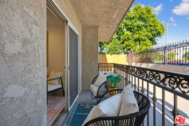 1125 Pico Boulevard 103, Santa Monica, CA 90405