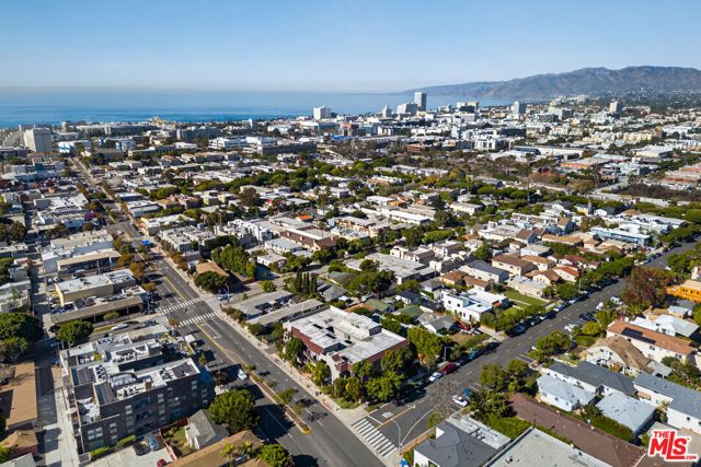 1125 Pico Boulevard 103, Santa Monica, CA 90405