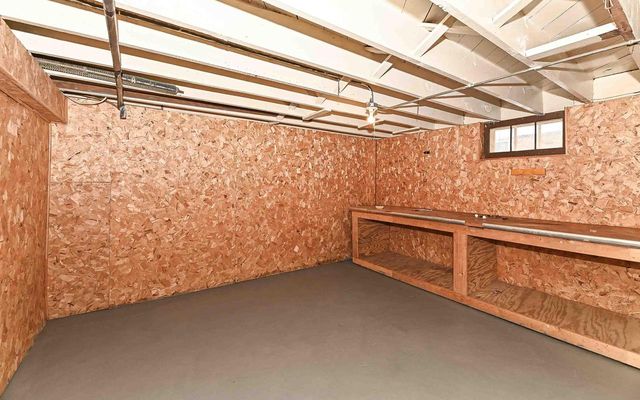 1516 Monroe AVENUE, Racine, WI 53405