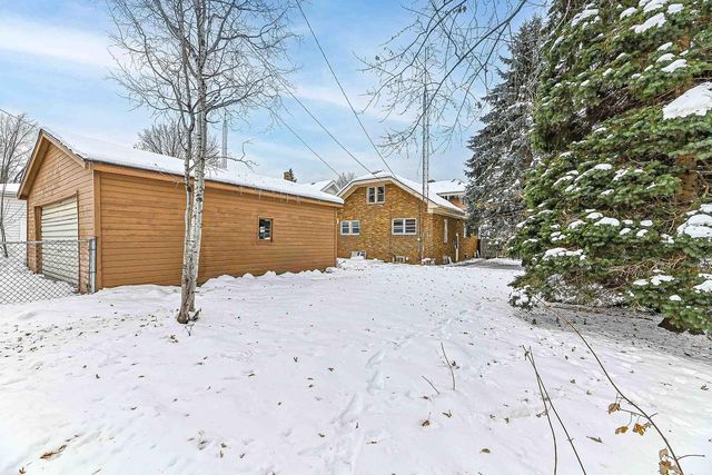 1516 Monroe AVENUE, Racine, WI 53405