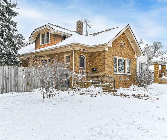 1516 Monroe AVENUE, Racine, WI 53405