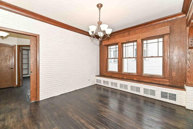 1516 Monroe AVENUE, Racine, WI 53405