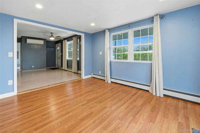 226 W 5th Street, Deer Park, NY 11729