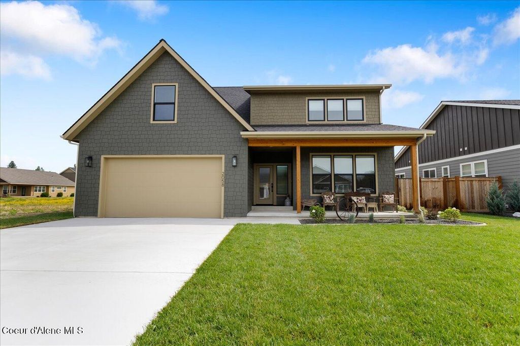 2058 S Aspen Way, Sandpoint, ID 83864