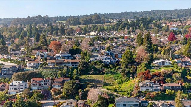 760 Escalona Drive, Santa Cruz, CA 95060
