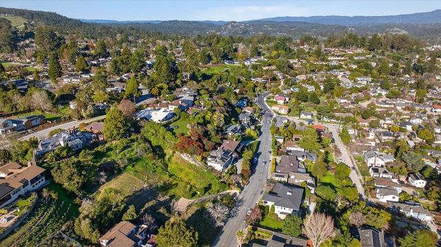 760 Escalona Drive, Santa Cruz, CA 95060