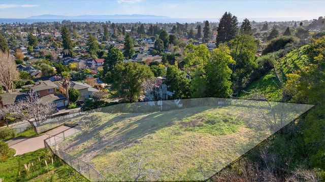760 Escalona Drive, Santa Cruz, CA 95060