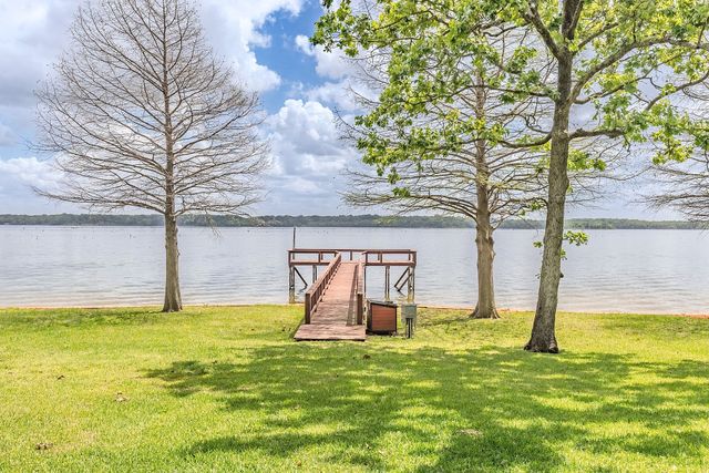 285 Private Road 5885, Yantis, TX 75497