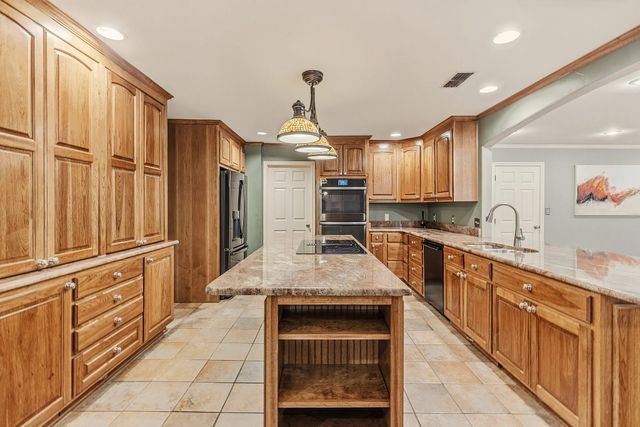 285 Private Road 5885, Yantis, TX 75497