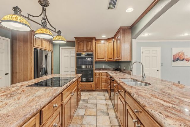 285 Private Road 5885, Yantis, TX 75497