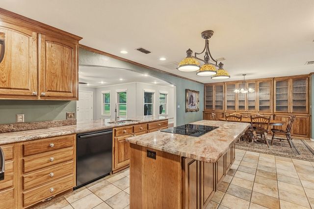 285 Private Road 5885, Yantis, TX 75497