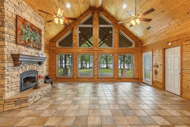 285 Private Road 5885, Yantis, TX 75497
