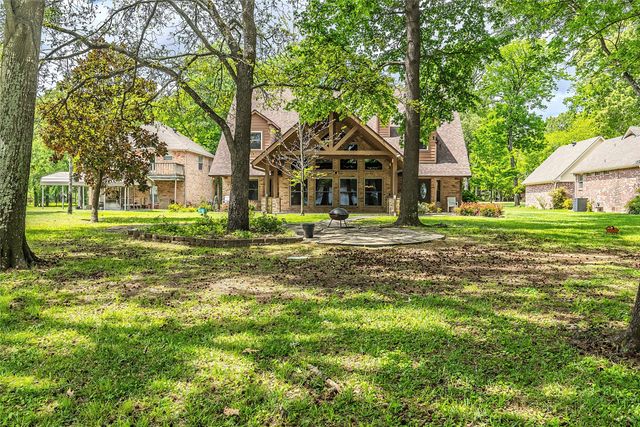 285 Private Road 5885, Yantis, TX 75497