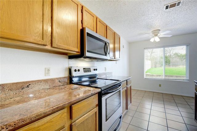 6102 Parkwood DR A, Austin, TX 78735