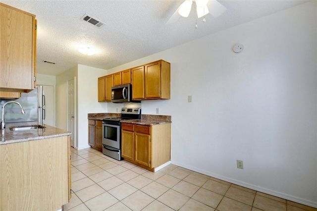 6102 Parkwood DR A, Austin, TX 78735