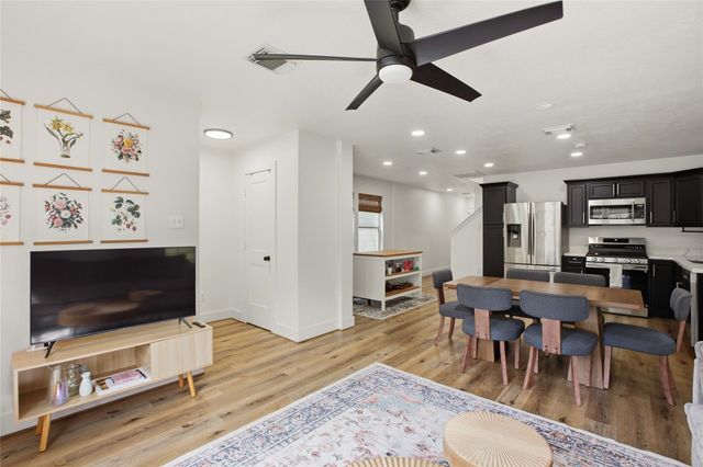 1206 Cleveland Street, Houston, TX 77019