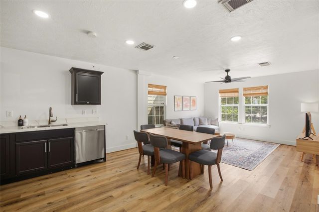 1206 Cleveland Street, Houston, TX 77019