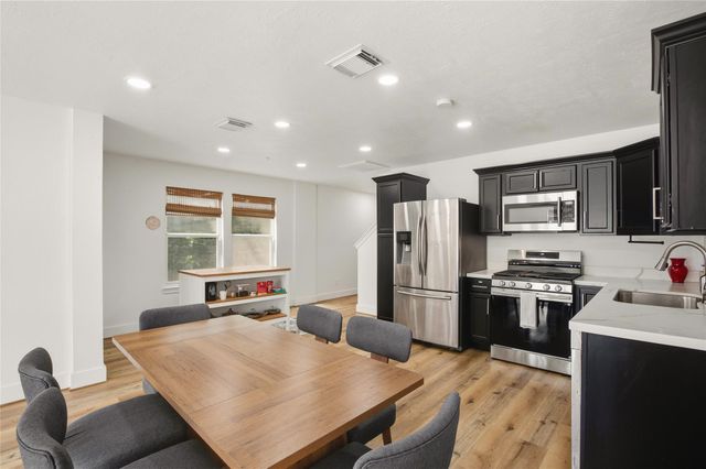 1206 Cleveland Street, Houston, TX 77019
