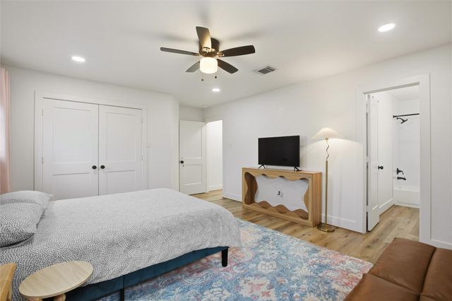 1206 Cleveland Street, Houston, TX 77019