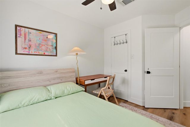 1206 Cleveland Street, Houston, TX 77019