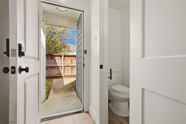 1206 Cleveland Street, Houston, TX 77019
